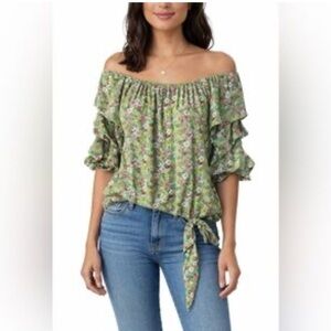 CeCe Green Floral On or Off-Shoulder Blouse. Size L. Shades of green & coral.
